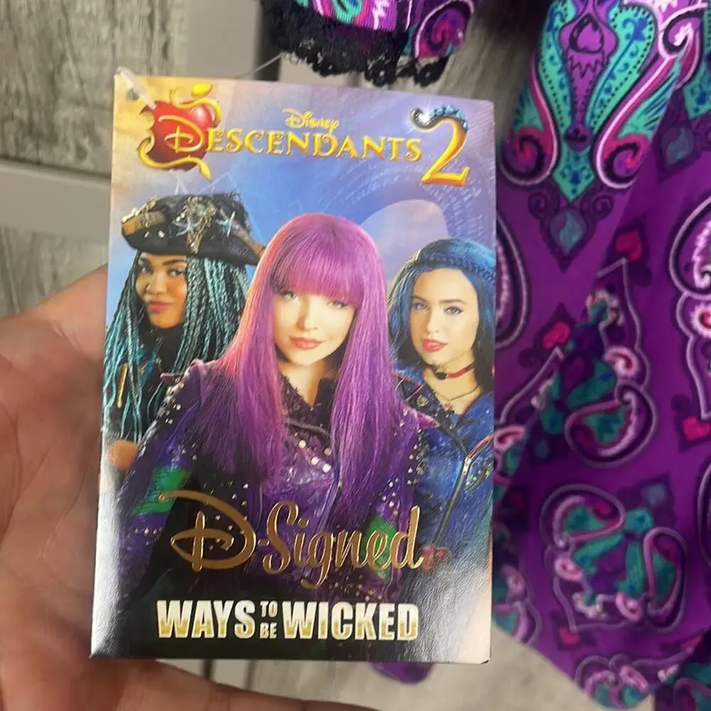 New! Disney’s D-signed Decedents 2  costume/dress girl’s L(14/16)